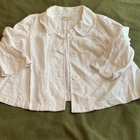 Jones New York Jackets & Blazers - Jones New York eyelet swing jacket.  Size Large.  3/4 length sleeves.